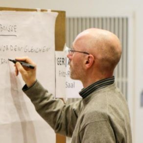 bdc57d0e-d050-3bc9-5b65-bd863cf69339